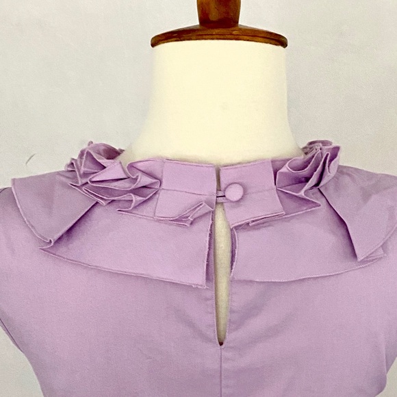 Brooks Brothers “346” Sleeveless Ruffle Collar Top - Picture 9 of 12